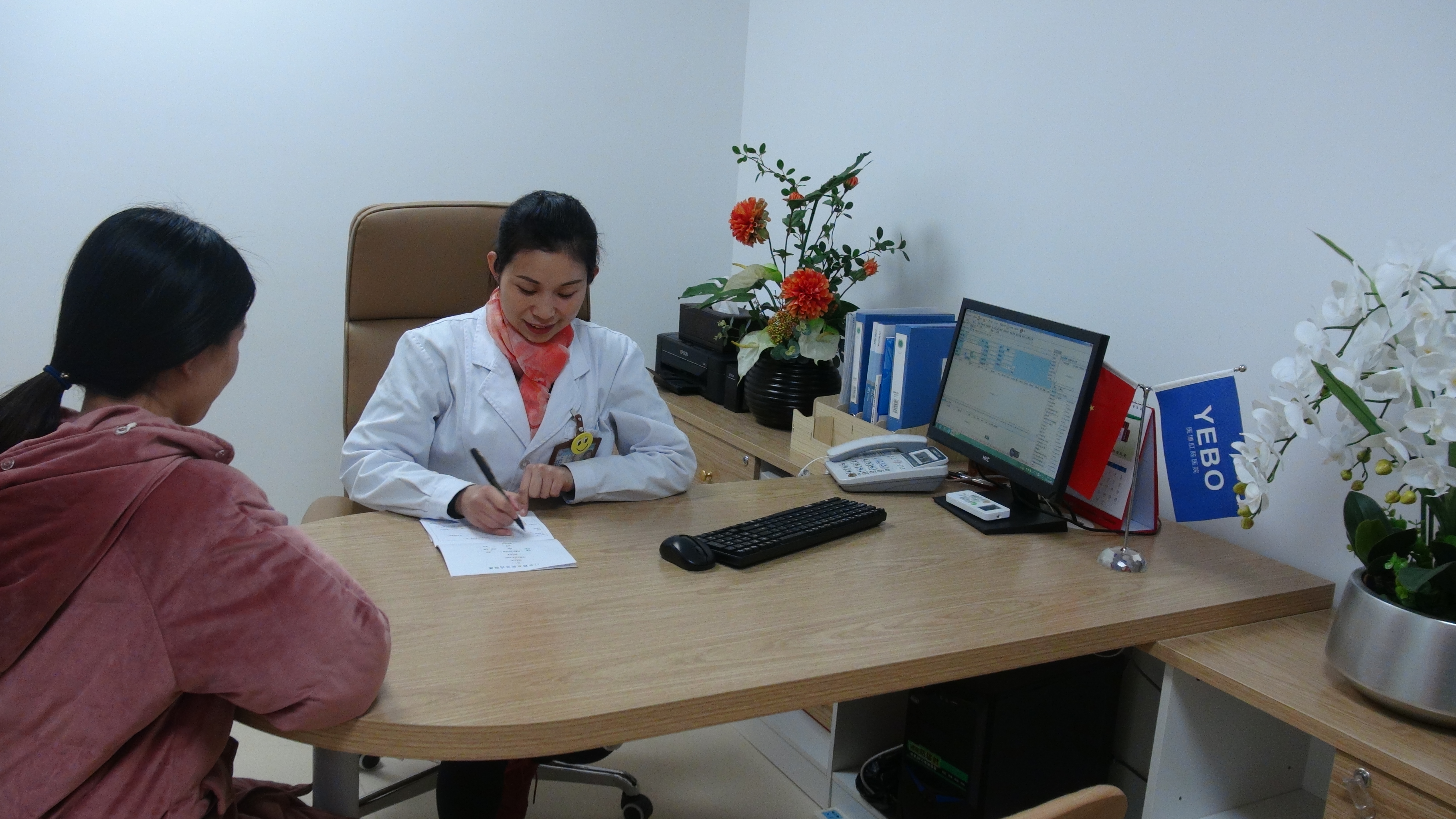 南寧醫(yī)博醫(yī)院微創(chuàng)技術(shù)治痔瘡靠譜嗎？